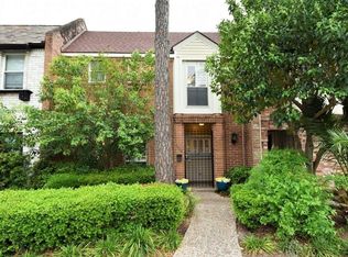 1404 Walnut Bend Ln #123, Houston, TX 77042