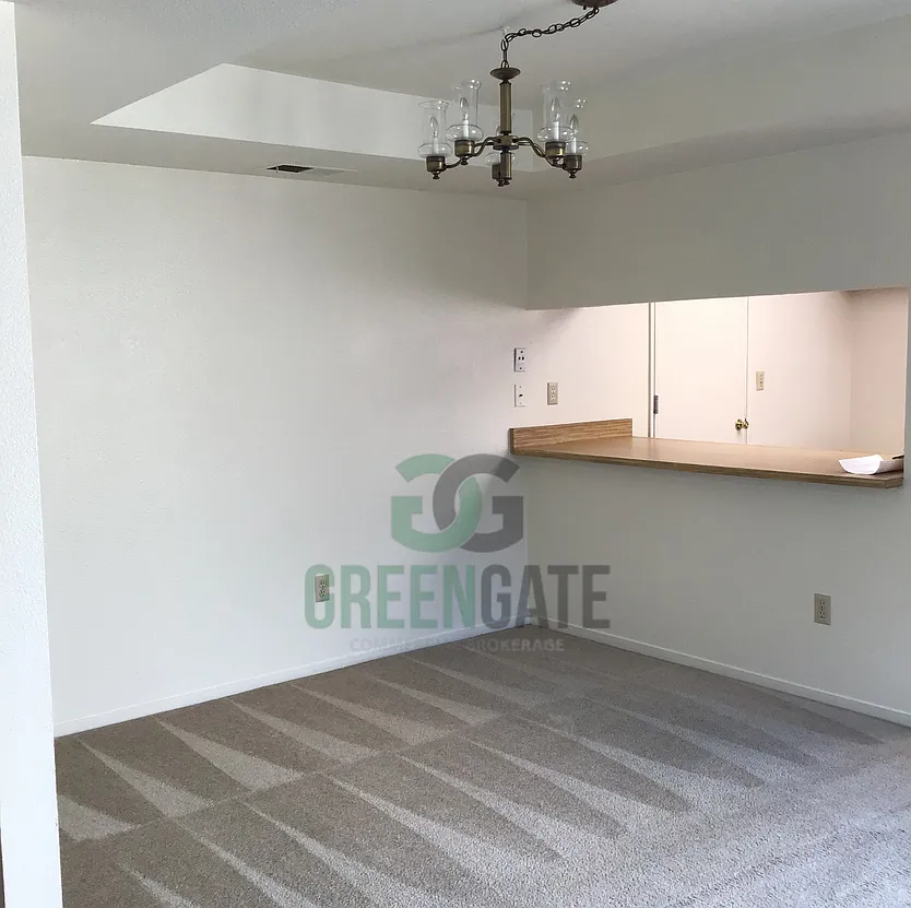 Cute 2 Bedroom Condo Ready to Be Called Home!! — Photo 4