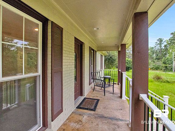 5th image of 127 Wilson Dr