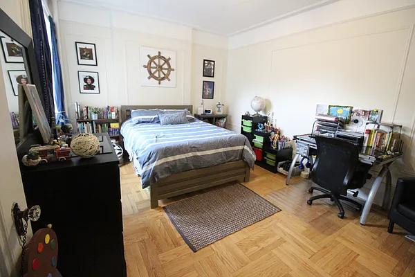 Rented by Luxor Homes & Investment Realty | media 36