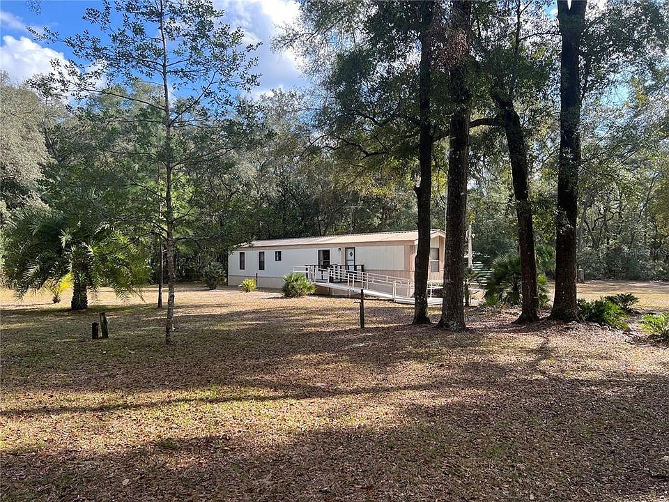 1st image of 3749 NE 43rd Ln