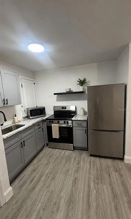11406 Haymarket Ct