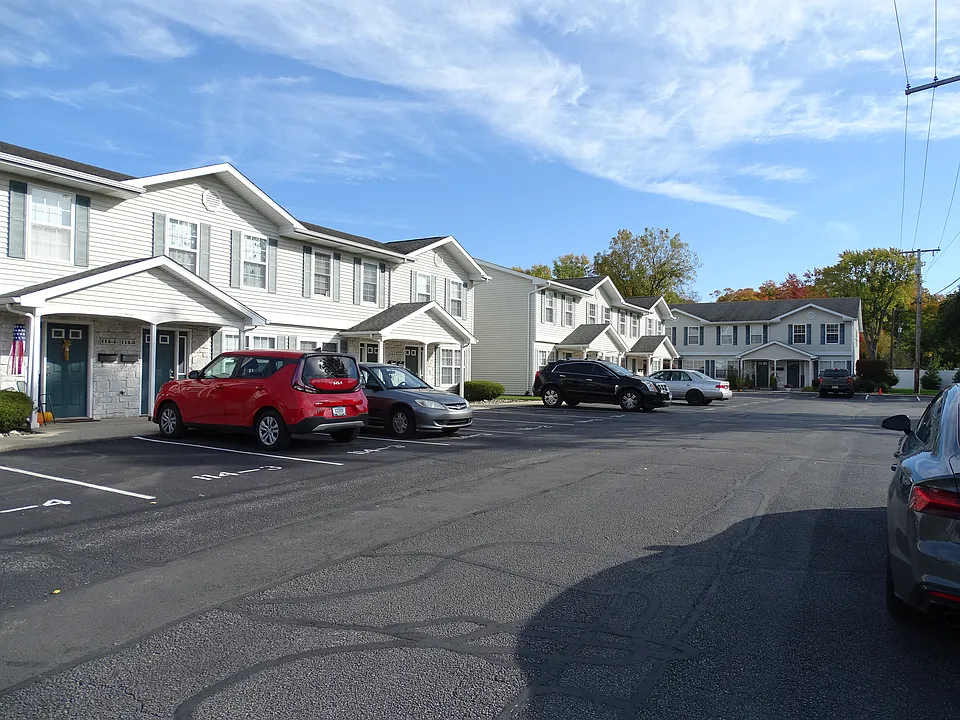 112 Marks Rd
