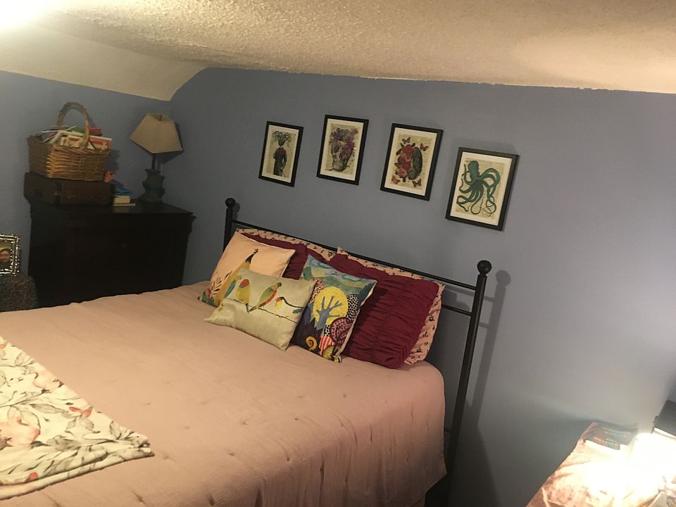1st image of 117 Chapin St #2