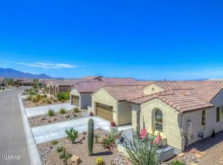 481 N Rolling Thunder Dr, Green Valley, AZ 85614