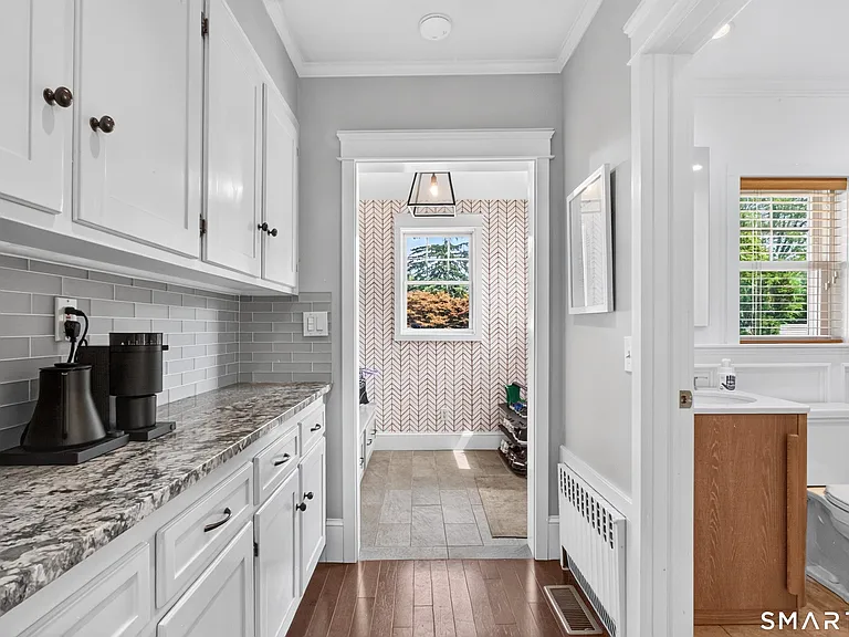 42 Treadwell Ave — Photo 13