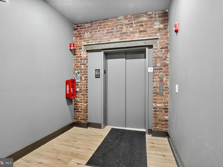 59 N 2nd St #4 — Photo 16