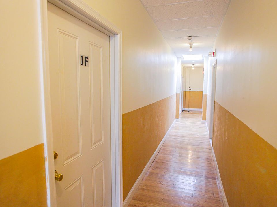 2nd image of 130 S 45th St #3B