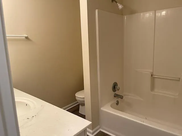 929 Nottingham Dr — Photo 17