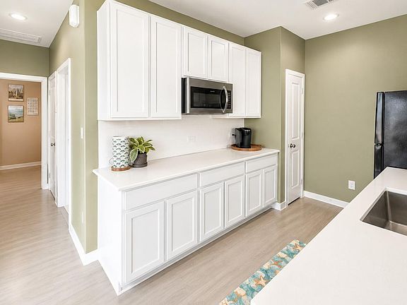 5th image of 10660 Ellerston Rd