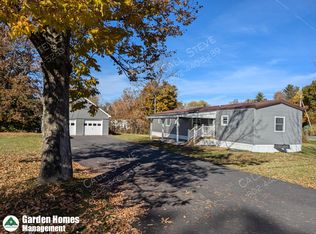 9 Mountain View Rd, Bennington, VT 05201