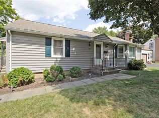 29 Edgewood Rd, Portland, CT 06480