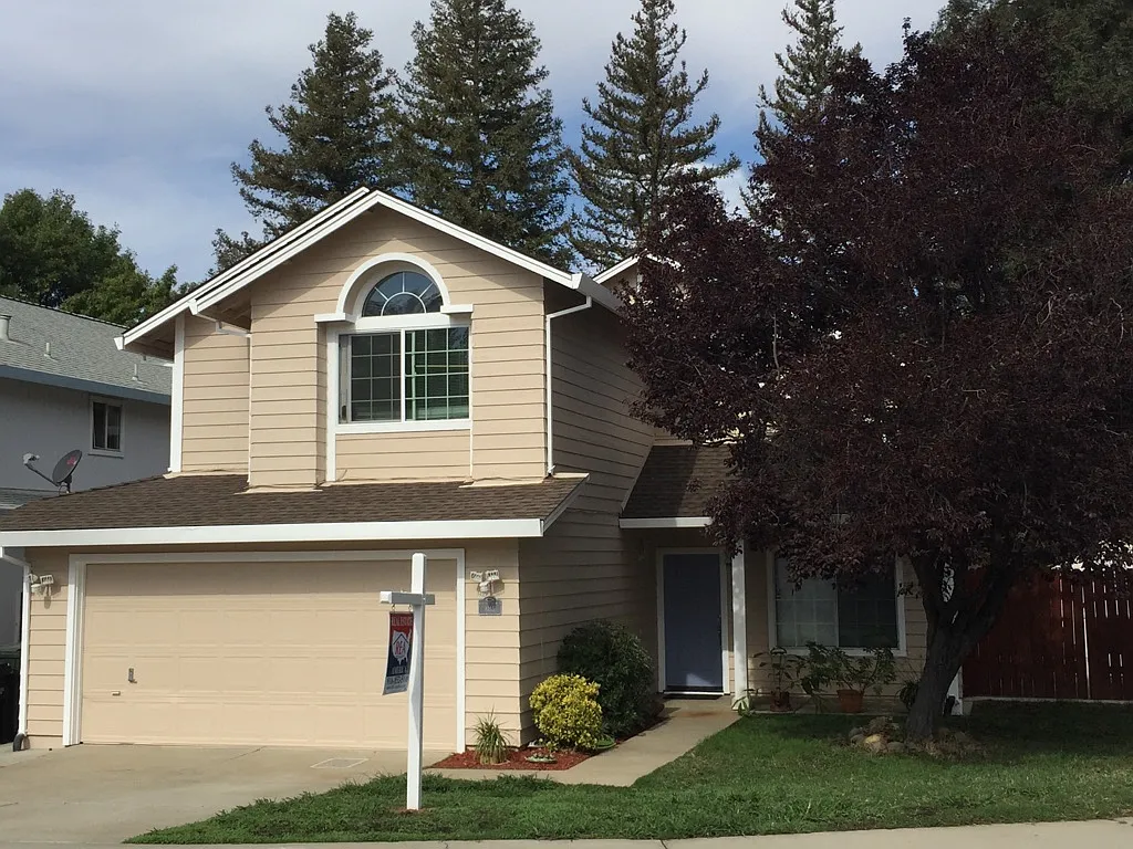 8355 Bramble Bush Cir photo 1