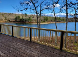 40 Arnold Rd, Forestdale, MA 02644