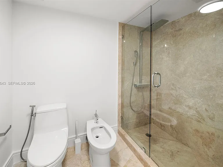 600 Grapetree Dr #3BS — Photo 42