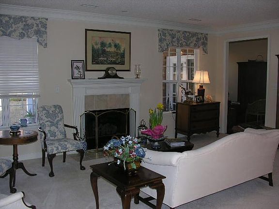 Living Room w/Fireplace