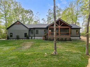 827 Town Branch Rd, Charlotte, TN 37036