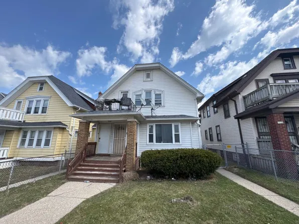 3542 N Port Washington Ave, Milwaukee, WI 53212