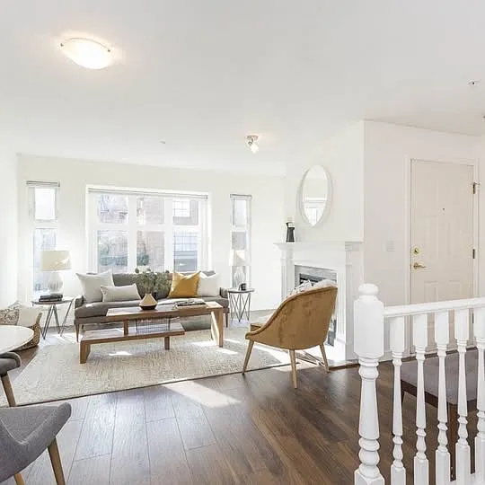 735 W 7th Ave — Photo 3