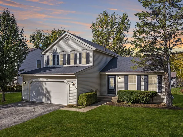 115 W Harbor Dr, Lake Zurich, IL 60047