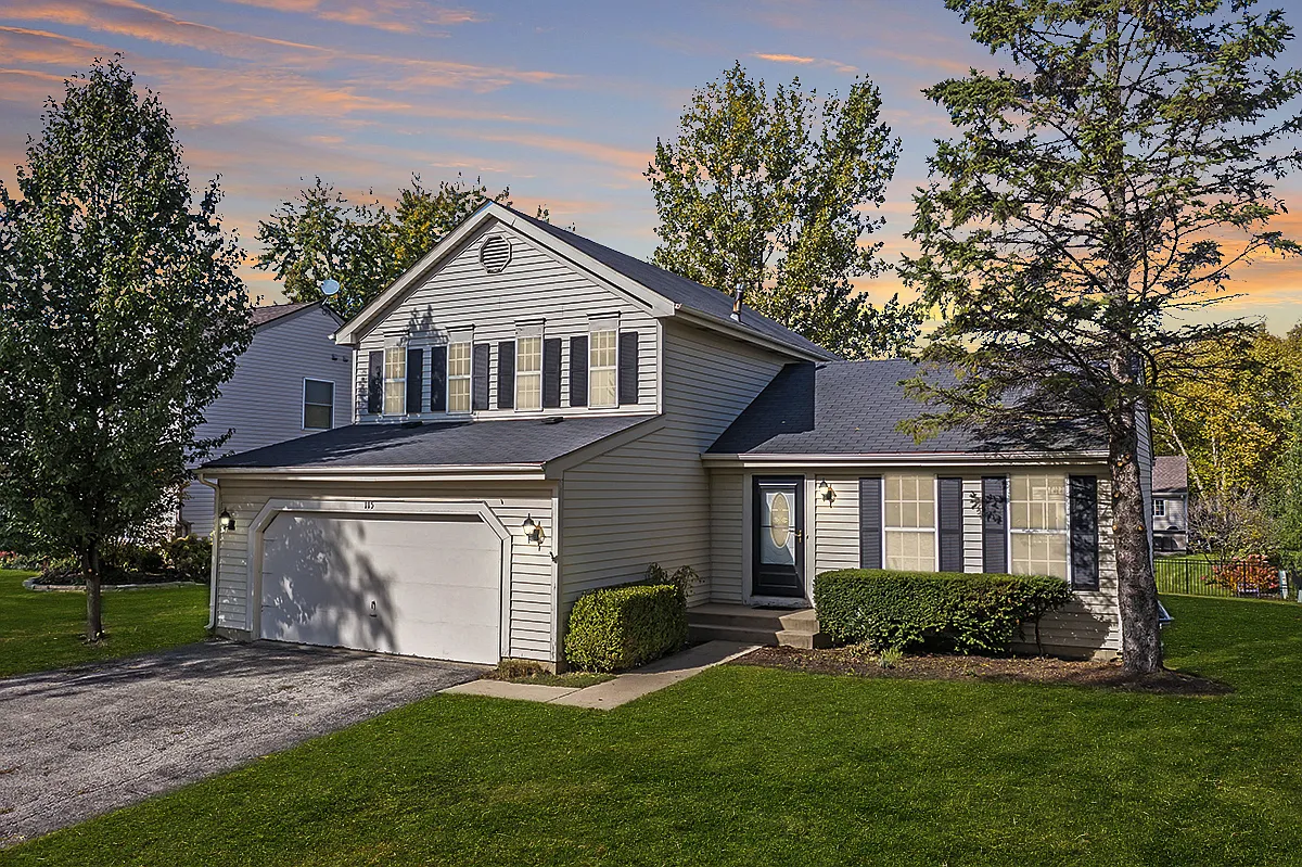 115 W Harbor Dr photo 1