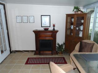 16213 Walnut Creek Dr, Strongsville, OH