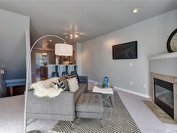 4th image of 16125 Juanita Woodinville Way NE Unit 1613