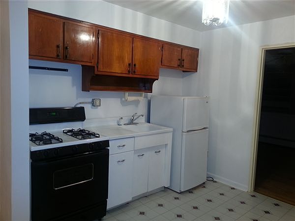 UNIT 1 KITCHEN