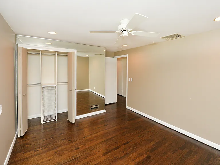 38 Griswold Pl — Photo 26