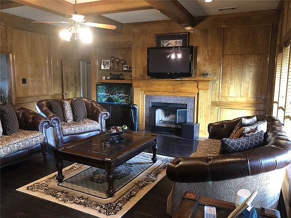 5th image of 524 Palo Duro Cir