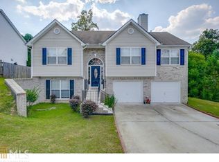 985 Chimney Trace Way, Lawrenceville, GA 30045