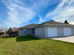 932 N Missouri St, Ulysses, KS 67880