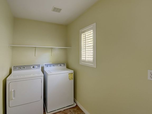 5th image of 1713 Bamboo Rain Ave