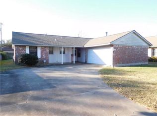 1003 Mainland Dr, Texas City, TX 77590