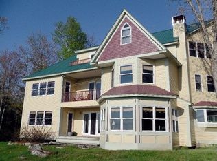 15 Lamore Rd, Essex Junction, VT 05452