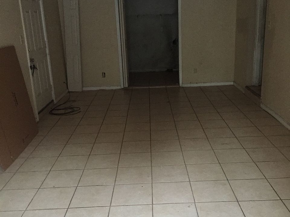 2nd image of 4478 Montclair Rd