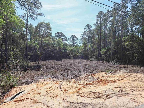 2nd image of 3134 Wells Beach Rd