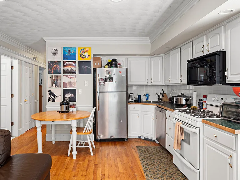 145 Murdock St #2 — Photo 5