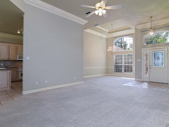 4th image of 3704 Keighley Dr