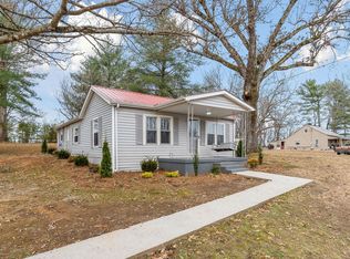 77 Pigeon Hill Rd, McMinnville, TN 37110