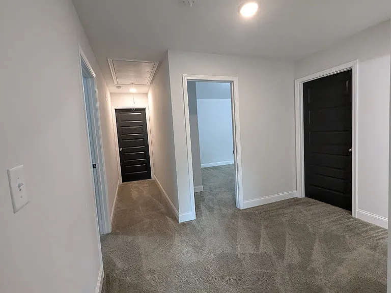 529 Omnia Ct — Photo 25