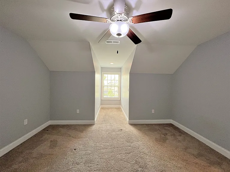 1121 Andalusian Way — Photo 23