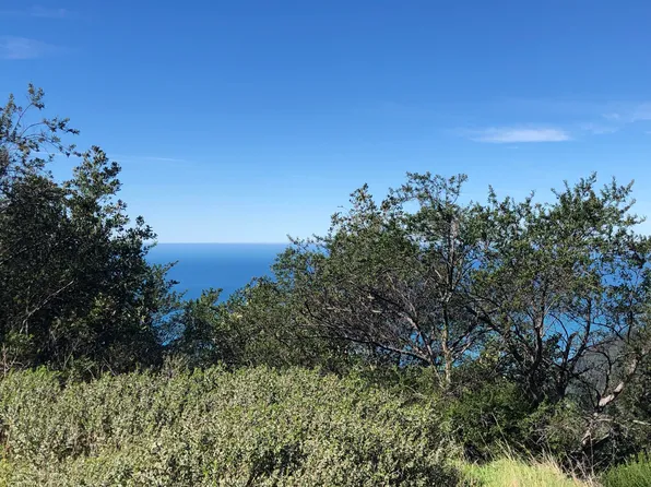 112 Willow Glen Rd, Whitethorn, CA 95589