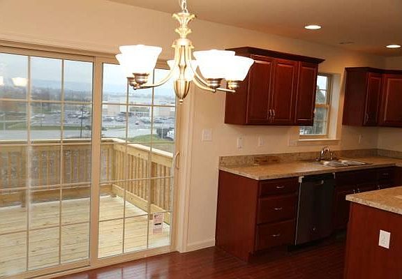 Kitchen and walk out deck