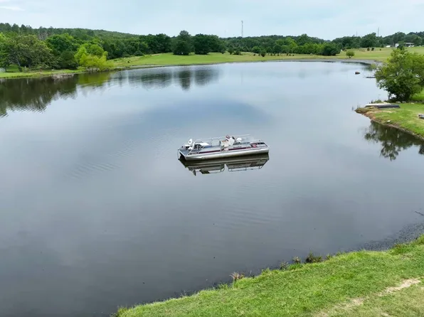 185 Miller Dr, McAlester, OK 74501