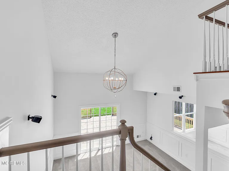 19 Longbrook Ln — Photo 26