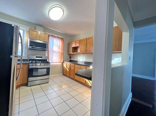 52 Monticello Ave #2A, Newark, NJ 07106