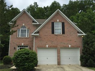 10721 Chastain Parc Dr, Charlotte, NC 28216