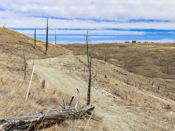 Coyote Pass, Columbus, MT 59019