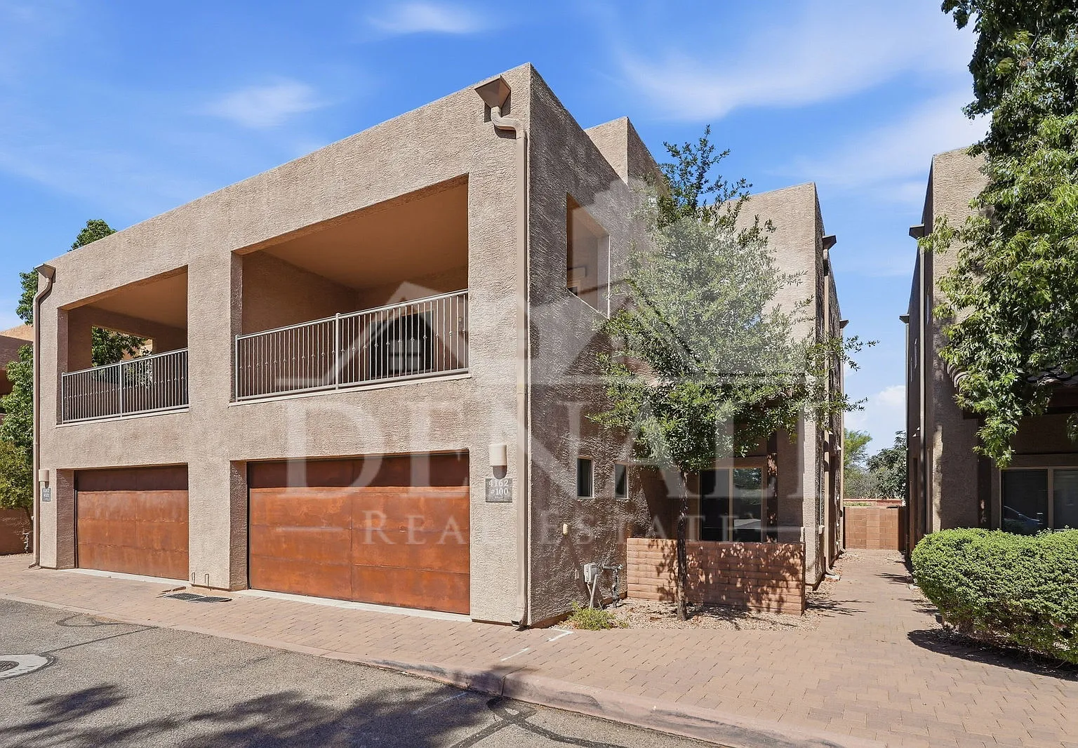 3 bed, 3.0 bath, 1700 sqft, $1,895 — Photo 2